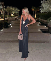 Helsastudio Deep V Maxi