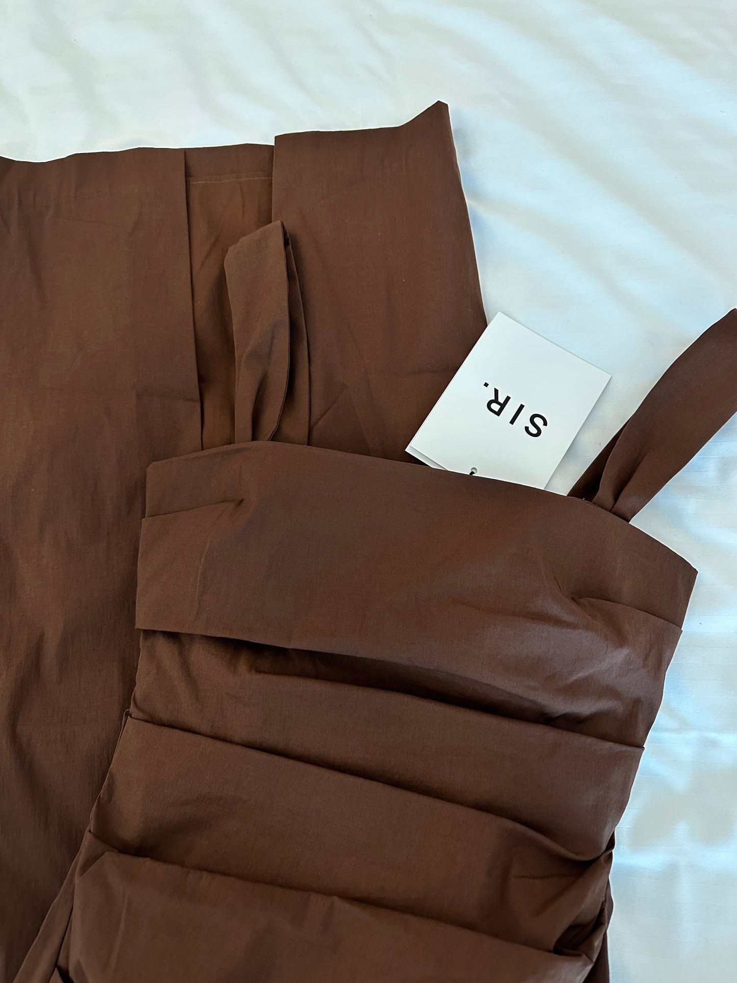 ~ FOR SALE ~ Sir Dahlia Balconette Gown