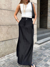 Vibemartini Basic Buttoned Maxi Skirt