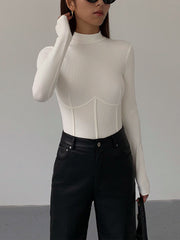 Vibemartini Mock Neck Piping Slim T-Shirt