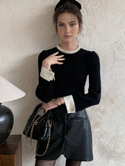 Vibemartini Contrast Trim Pearl-Detail Sweater