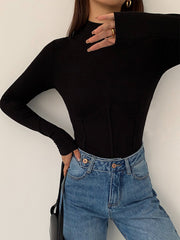 Vibemartini Mock Neck Piping Slim T-Shirt