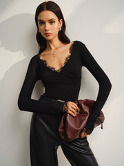 Vibemartini V-Neck Lace Trim Skinny T-Shirt