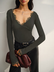 Vibemartini V-Neck Lace Trim Skinny T-Shirt