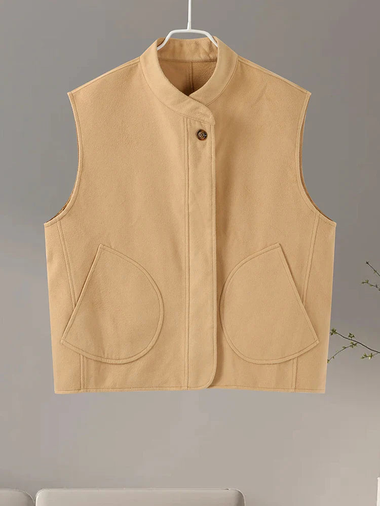 Solid Single Breasted Vest Women Fashion Thick Sleeveless O Neck Pockets Female Waistcoat 2024 Autumn All Match Lady Streetwear
