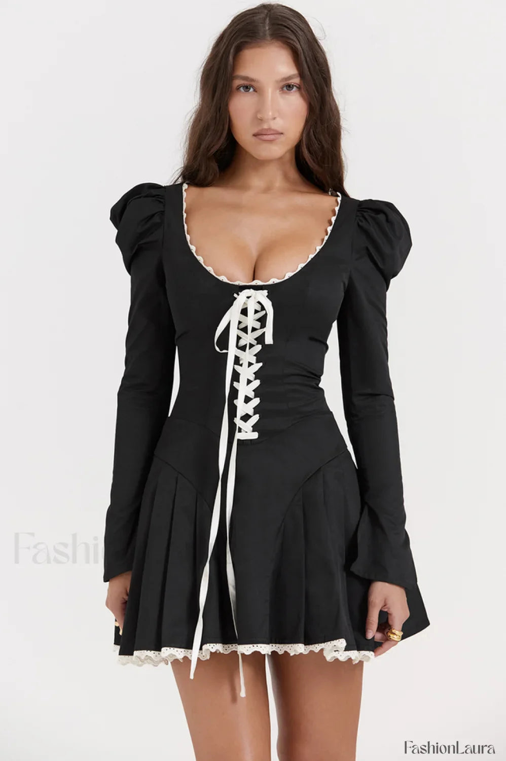 Black & Cream Charming Pleated Mini Dress XS / Black