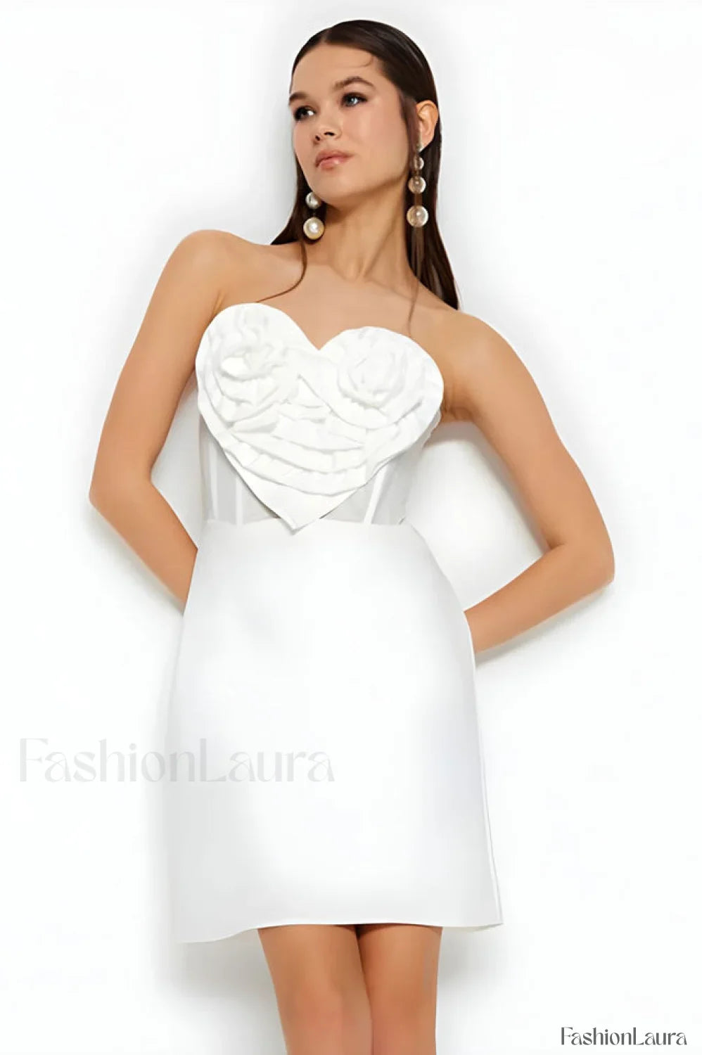Ecru Sweetheart Neckline Charming Detailed Mini Dress