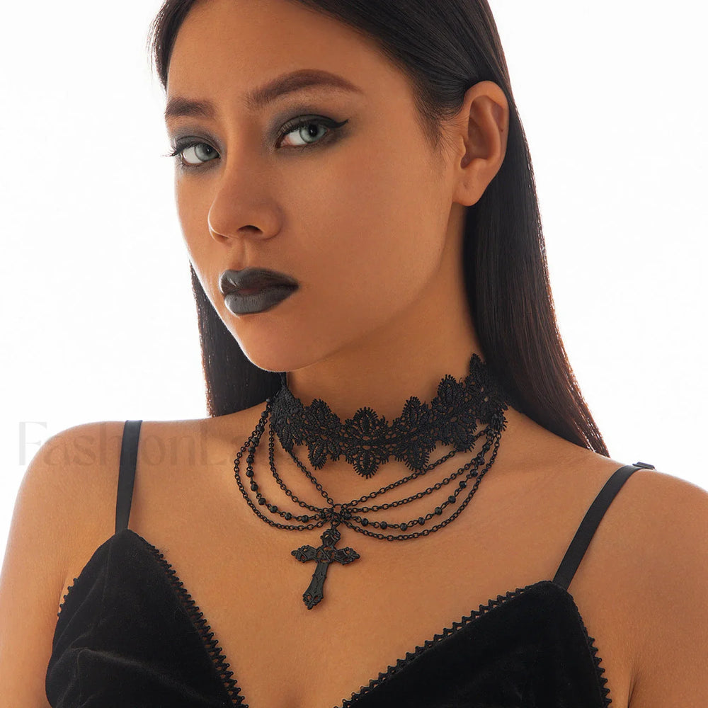 Handmade Gemstone Beaded Choker for Halloween Parties BLACK