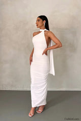 Leoni Elegant Midi Dress