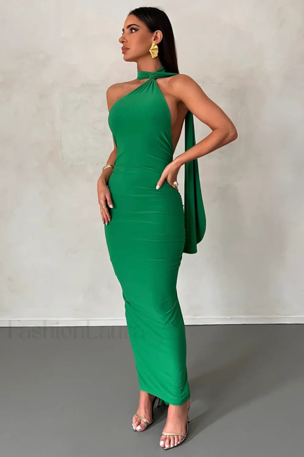 Leoni Elegant Midi Dress