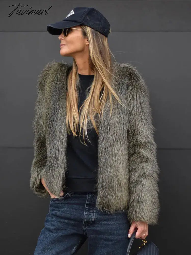 TAVIMART Fashion Thicken Short Faux Fur Jacket For Women Chic V Neck Long Sleeved Plush Cardigan Winter Female Elegant Warm Coat