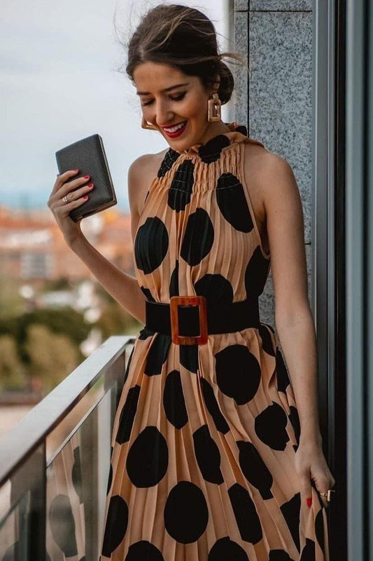 wave point pleated halterneck dress