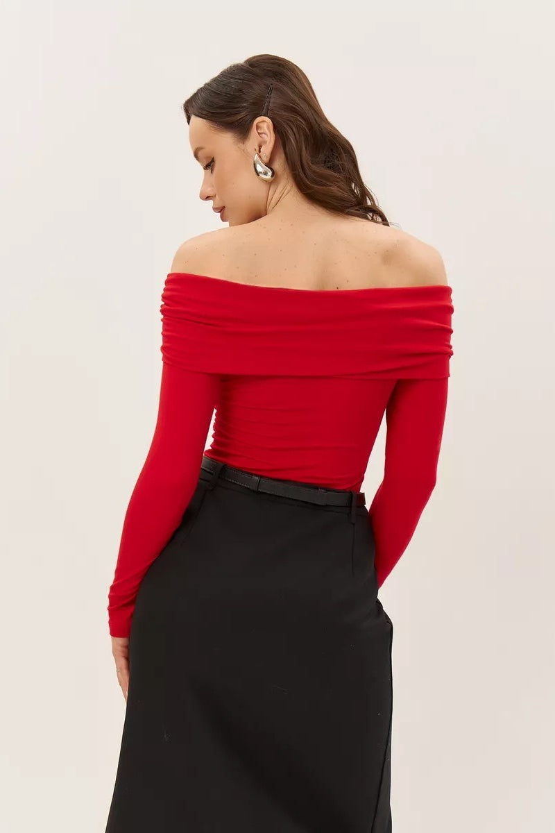 Ruched Cross Slim Bare-Shoulder Long Sleeve Tee