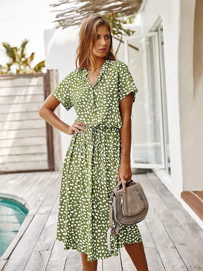 - Vintage midi dress with short sleeves