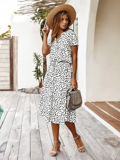 - Vintage midi dress with short sleeves