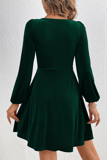 Sexy V Neck Long Sleeve Slim Waist A Line Party Velvet Dress