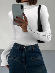 Vibemartini Contrast Piping Turtleneck Sweater