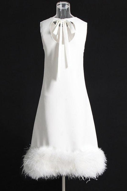 Sleeveless bandage hem stitching feather dress