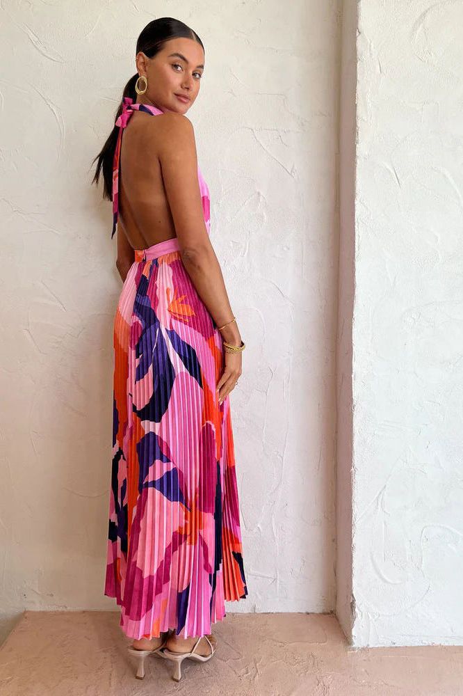 Halter Neck Pleated maxi Dress