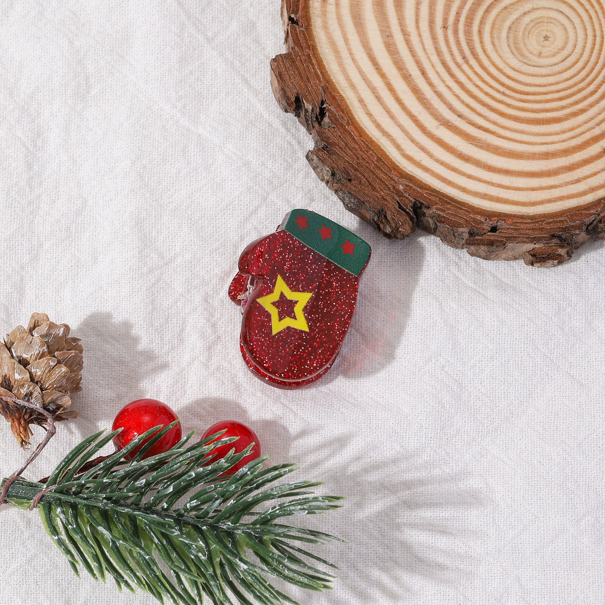 Sparkle Gingerbread Hat Glove Mini Claw Hair Accessory