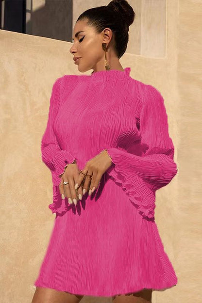 Double-layered pleated bell sleeve hip dress