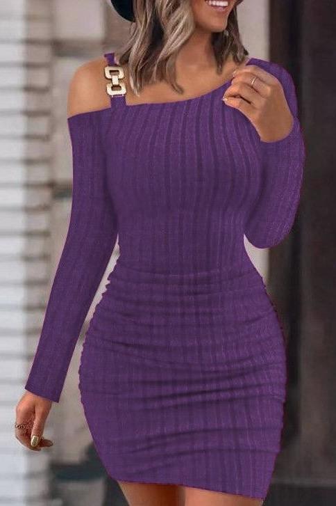 Off-shoulder slanted collar tight  dress