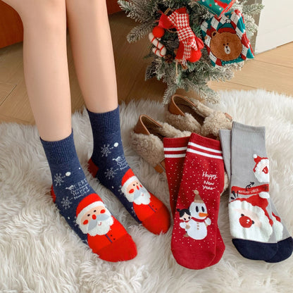Cartoon Moose Santa Mid-Calf Crew Straight Christmas Socks