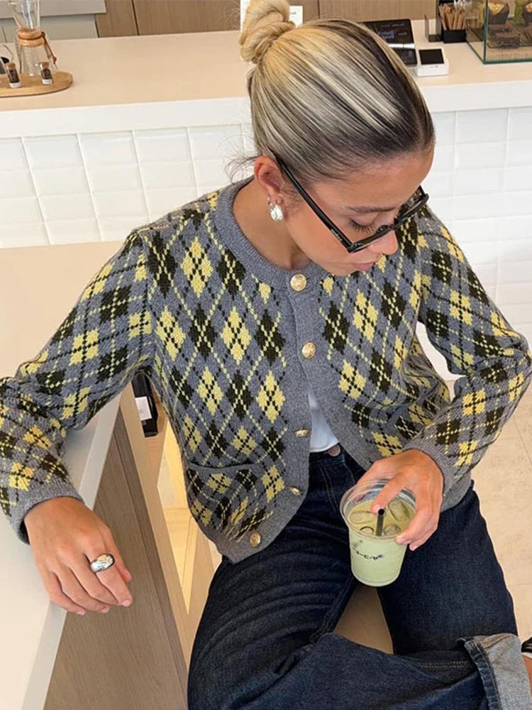 Check Plaid Knitted Cardigans Women Single Breasted Casual Loose Elegant Sweaters Long Sleeve Chic Coats 2024 Winter Lady Tops