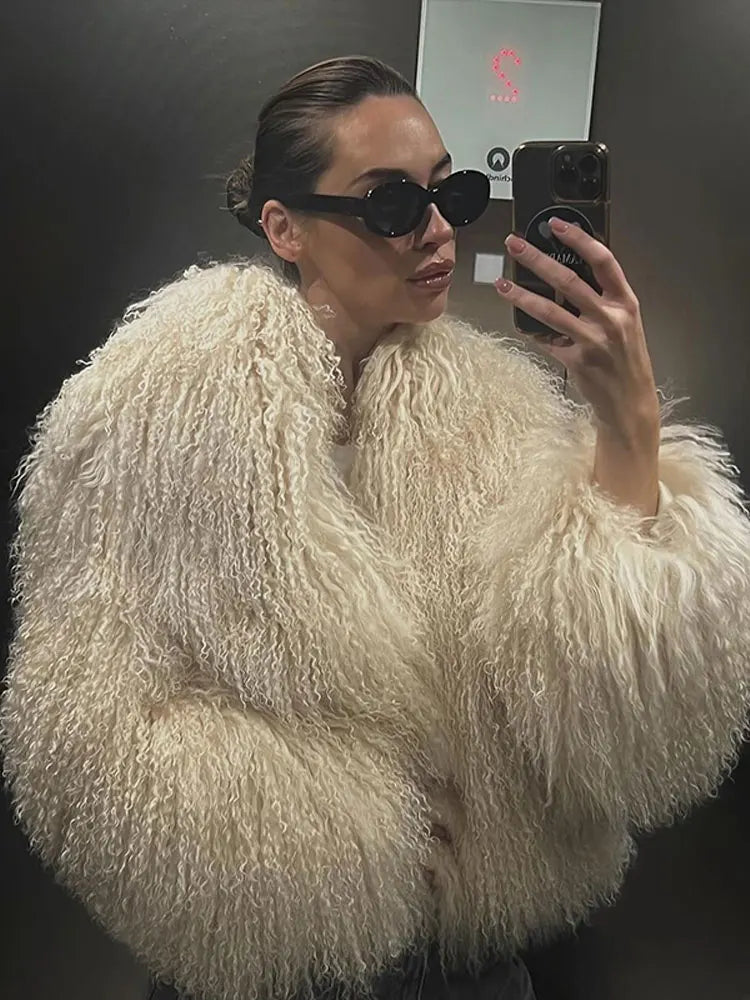 Luxury Warm Fluffy Faux Fur Coat 2024 Women Fashion Solid Long Sleeve Short Coats Winter Female Casual High Street Outercoat