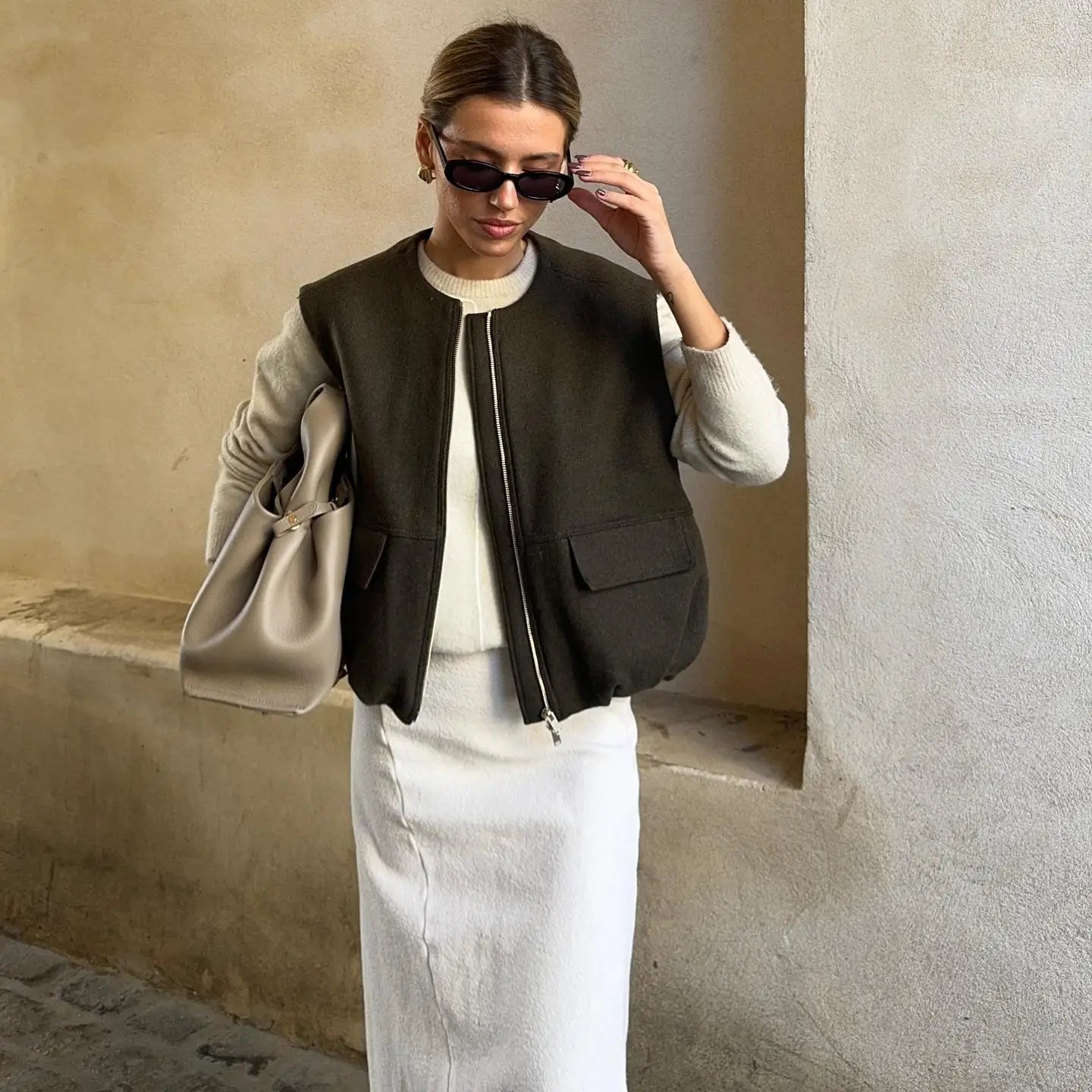 Winter New Vintage Solid Vest Jacket Women Round Neck Zipper Cardigan Waistcoat Streetwear Fashion Sleeveless Outerwear