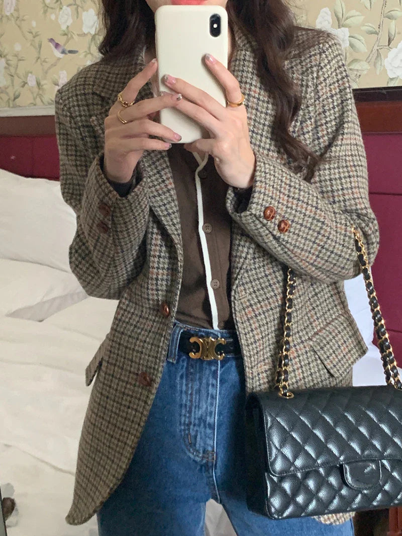 Vintage Wool Blends Coats Women Plaid Woolen Jacket Elegant Commute Blazer Korean Long Sleeve Outerwears Winter Ladies Overcoat