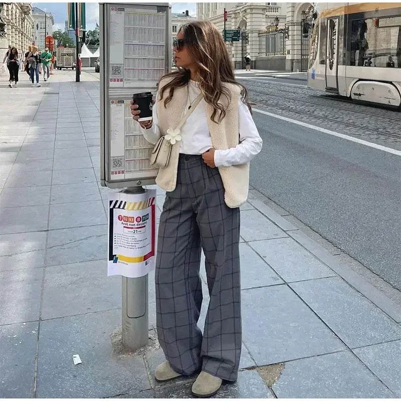 New Solid Lamb Wool Single Breasted Vest For Women Casual V Neck Sleeveless Warm Waistcoat Autumn High Street Outerwear Y2K