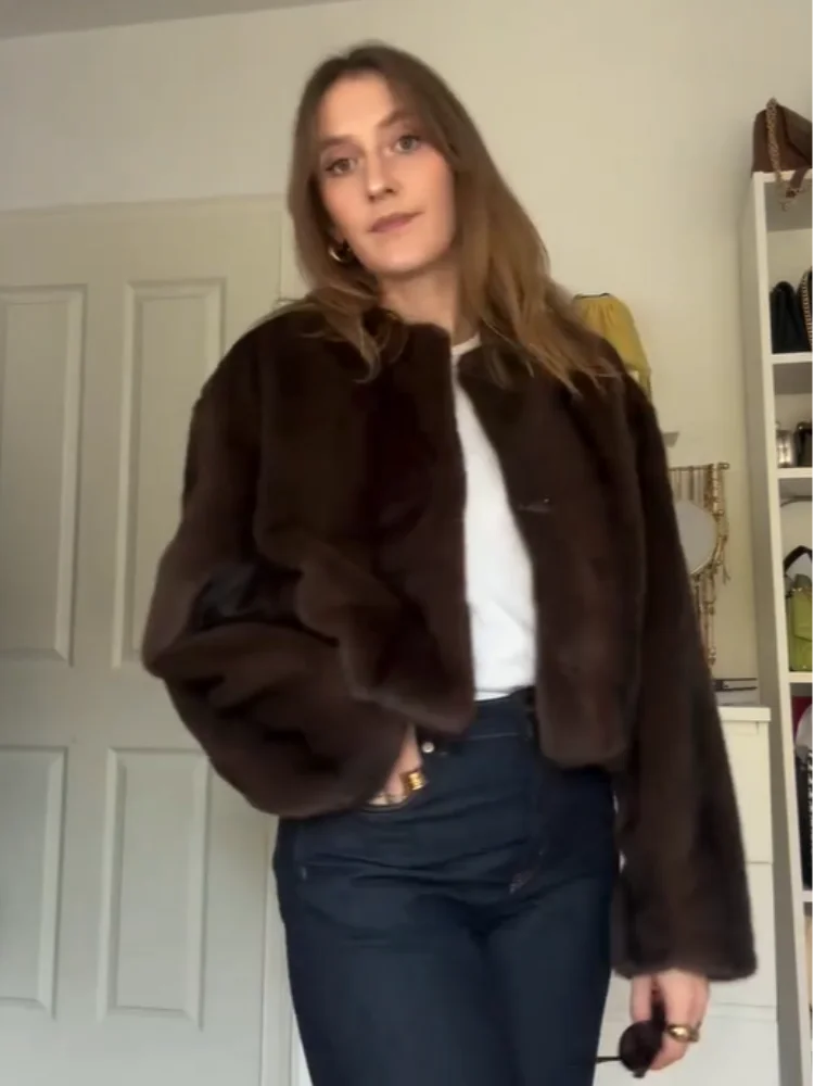 Women Dark Brown Fashion Faux Fur Cropped Coat Elegant O-neck Buckles Long Sleeve Warm Jacket Lady Fall Winter Chic Streetwear