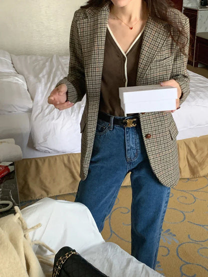 Vintage Wool Blends Coats Women Plaid Woolen Jacket Elegant Commute Blazer Korean Long Sleeve Outerwears Winter Ladies Overcoat