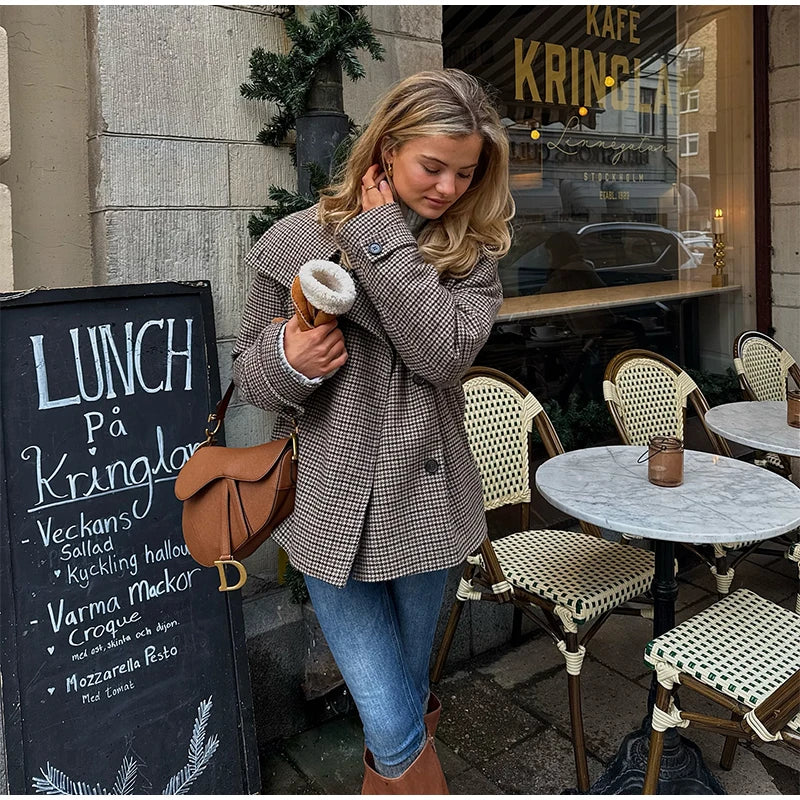 Plaid Double Breasted Street Coat Women Drop-shoulder Long Sleeve Stand Collar Loose Pocket Casual Jacket 2025 Autumn Outwear