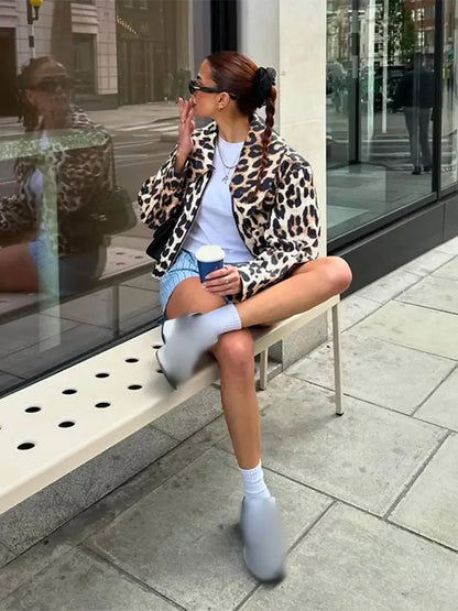 Women Casual Leopard Print Bomber Jacket Elegant Lapel Long Sleeves Zipper Pockets Loose Coat Autumn Lady High Streetwewar