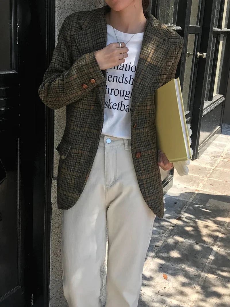 Vintage Wool Blends Coats Women Plaid Woolen Jacket Elegant Commute Blazer Korean Long Sleeve Outerwears Winter Ladies Overcoat