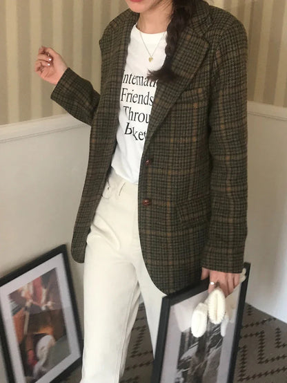 Vintage Wool Blends Coats Women Plaid Woolen Jacket Elegant Commute Blazer Korean Long Sleeve Outerwears Winter Ladies Overcoat