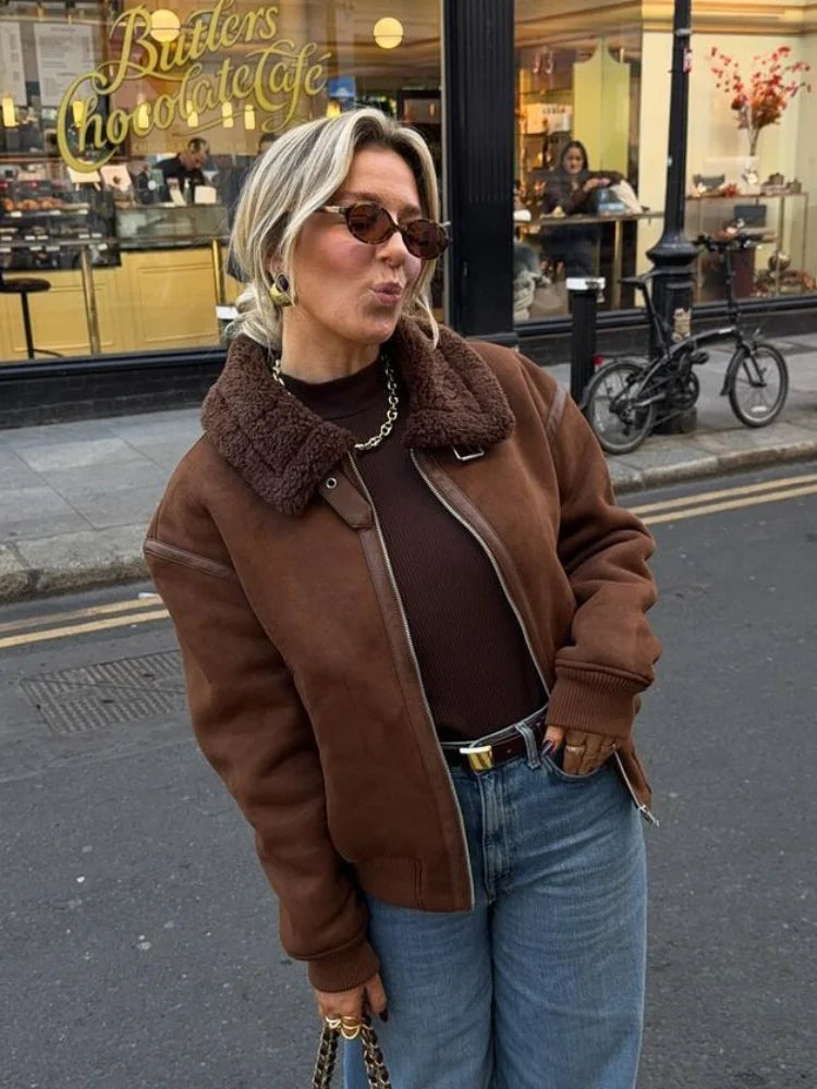 Vintage Coffee Lamb Wool Lapel Jackets For Women Chic Zipper Long Sleeved Thicken Warm Coats New Female Winter Streetwear