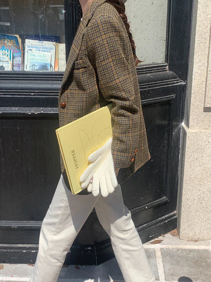 Vintage Wool Blends Coats Women Plaid Woolen Jacket Elegant Commute Blazer Korean Long Sleeve Outerwears Winter Ladies Overcoat