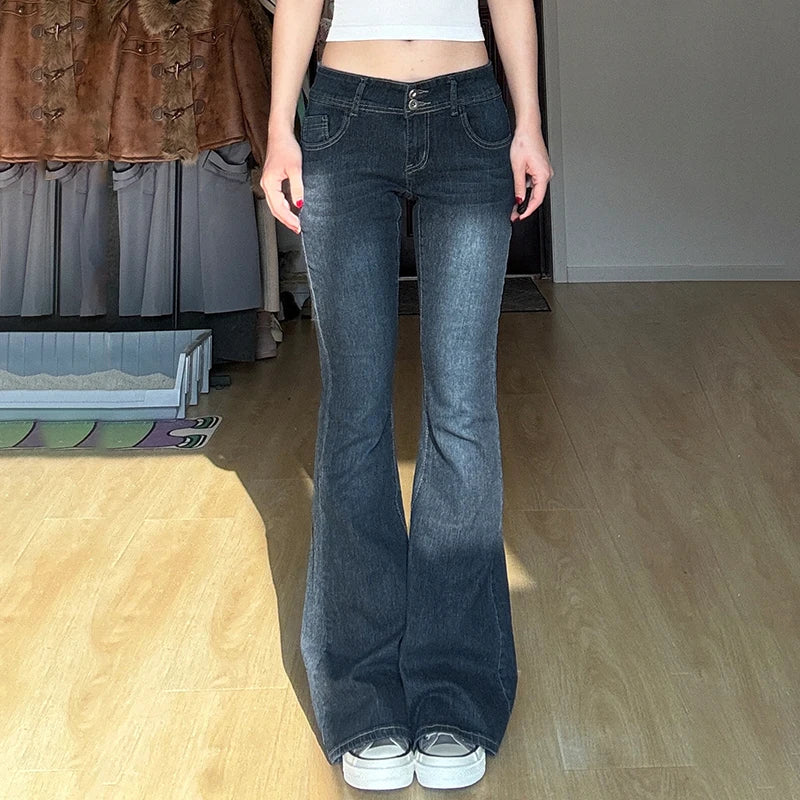 Women Low Waisted Flare Jeans Y2K Streetwear Vintage Casual Fashion Denim Trousers Spring Basic Slim Pants Outfits