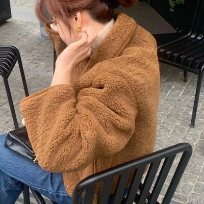 Women's Winter Sweet Plush Coat Lamb Fur Jacket Peter Pan Collar Single Breasted Short Outerwears