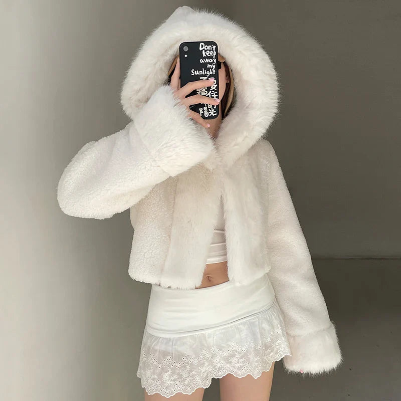 Faux Fur Hooded Coat Women Fashion High Street Fluffy White Snow Jacket Winter Warm Slim Outwear Stylish Lady Outfits