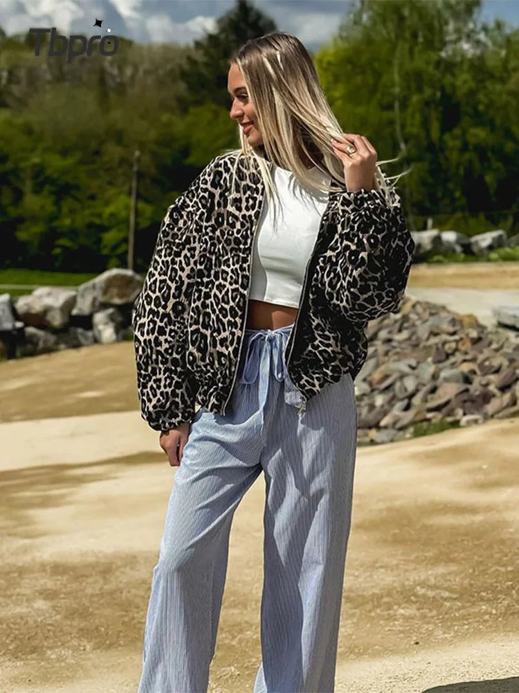 Woman Leopard Print Zipper Long Sleeves Coat Fashion Chic Loose O Neck Short Jackets Autumn Winter Warm High Street Outerwear