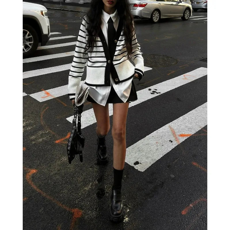 European and American autumn and winter new fashion versatile V-neck striped knitted cardigan sweater women's striped jacket