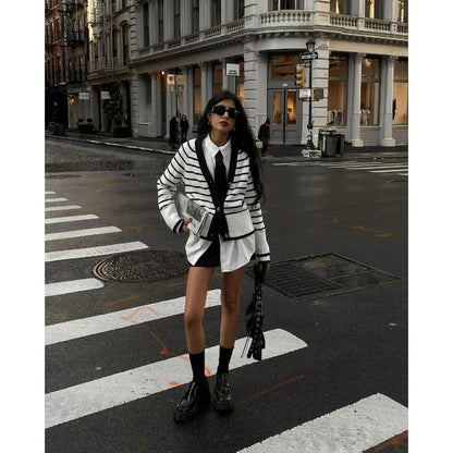 European and American autumn and winter new fashion versatile V-neck striped knitted cardigan sweater women's striped jacket