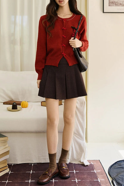 Retro Brooch Detail O Neck Christmas Cardigan