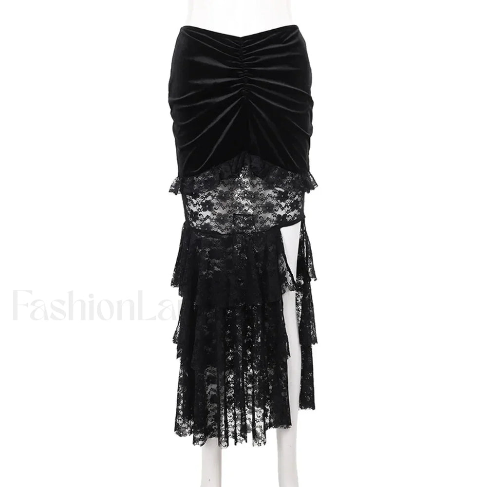 Gothic Folding Fishtail Velvet Skirt with Lace Patchwork Black / S