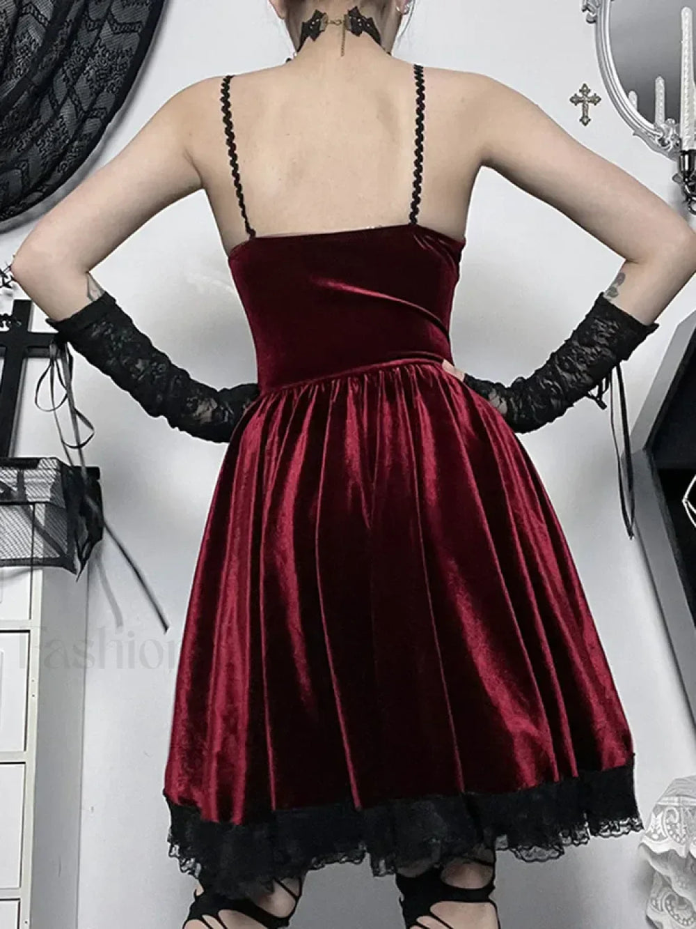 Gothic Strap Casual Spaghetti Up Vintage Lace Bodycon Velvet Cami Romantic Dress