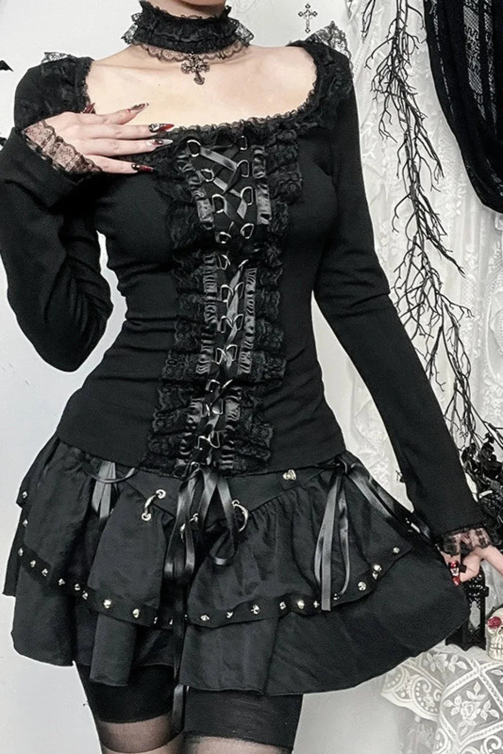 Lace Trim Buckle Gothic T-Shirt Black / S